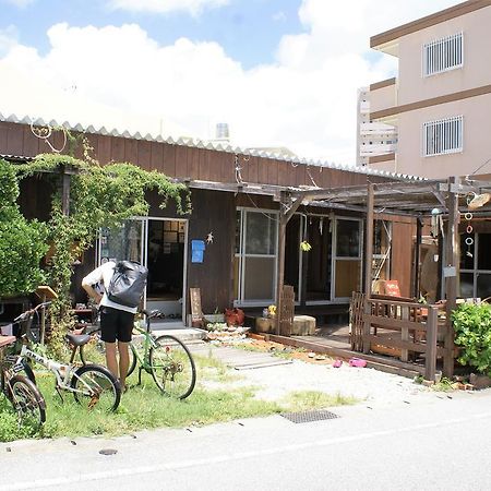 Hostel Minshuku Agaihama Yonabaru Zewnętrze zdjęcie